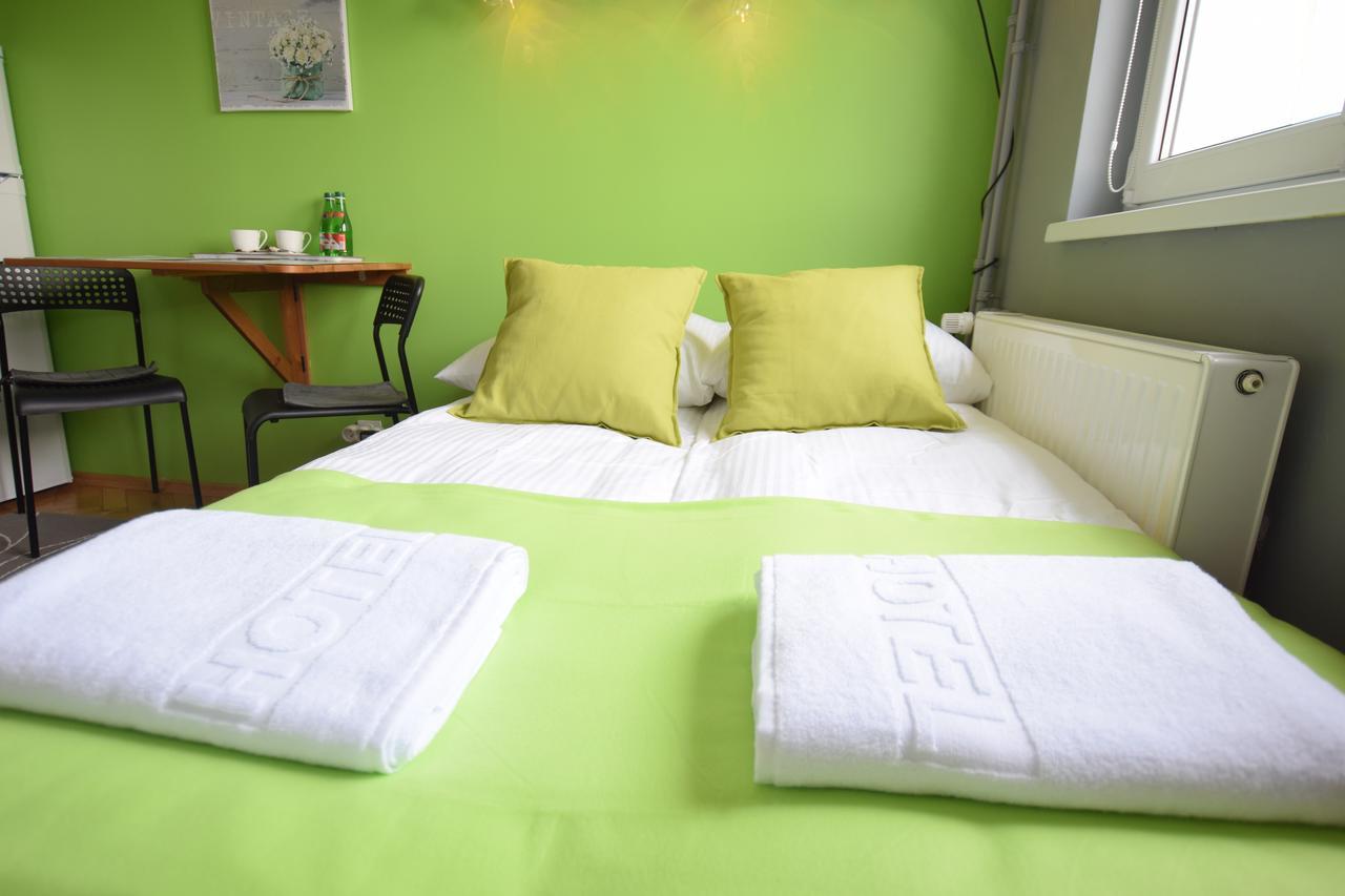 Elegant Apartment Chmielna Promenade วอร์ซอ ภายนอก รูปภาพ